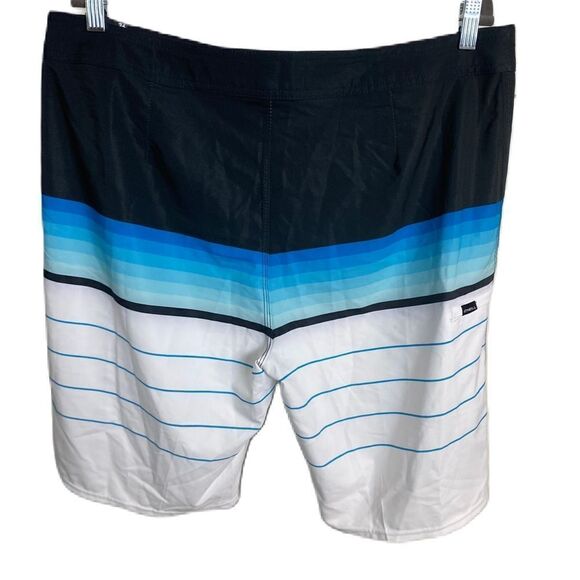#321 O'NEILL New With Tags Board Shorts - Picture 2 of 8